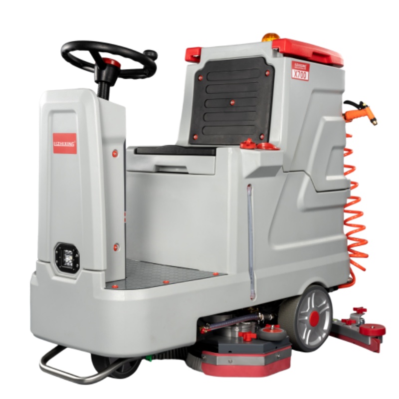 大庆坦洁全自动驾驶式洗地机X700